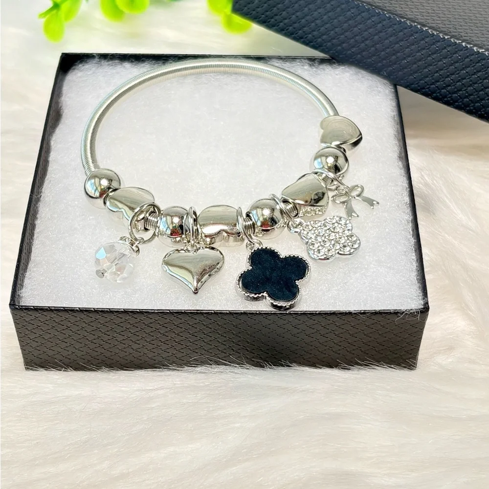 Silver Clover Charm Bracelet with Hearts - Picture 6 of 14